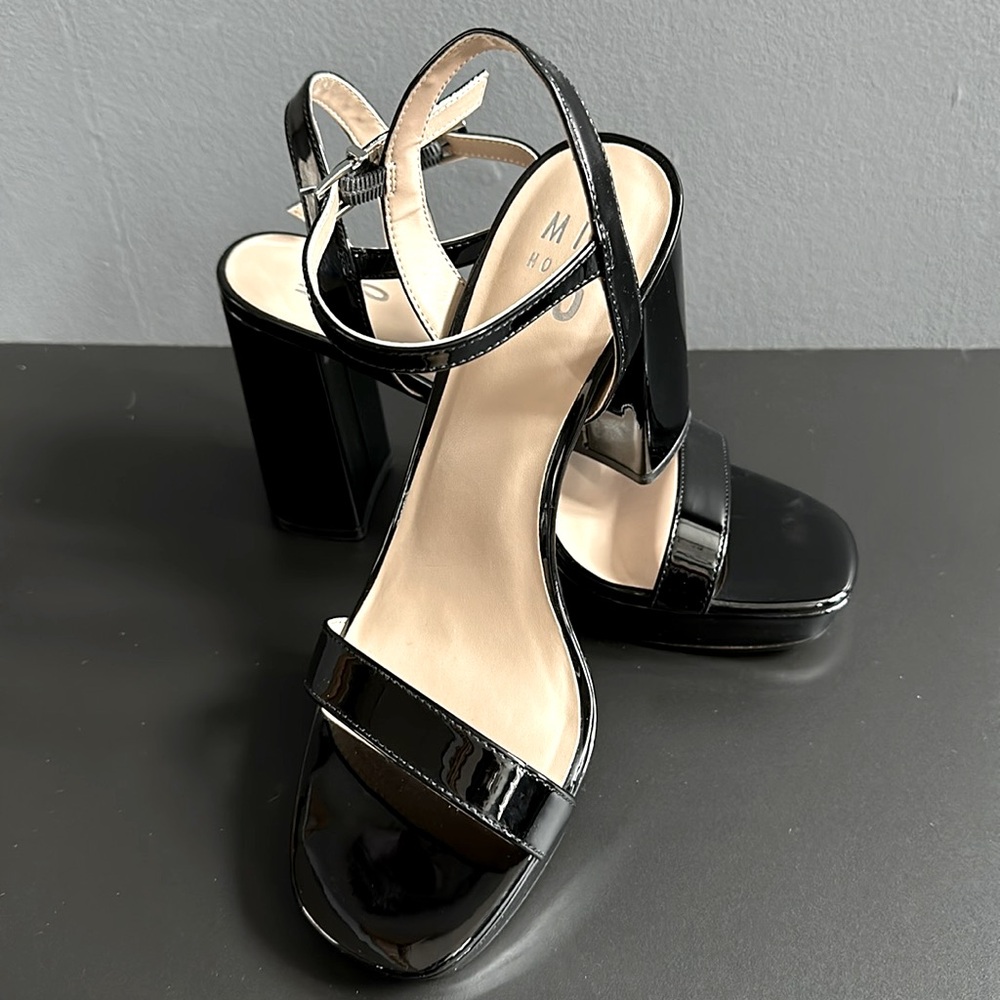 Black Patent Strappy Sandal Heel